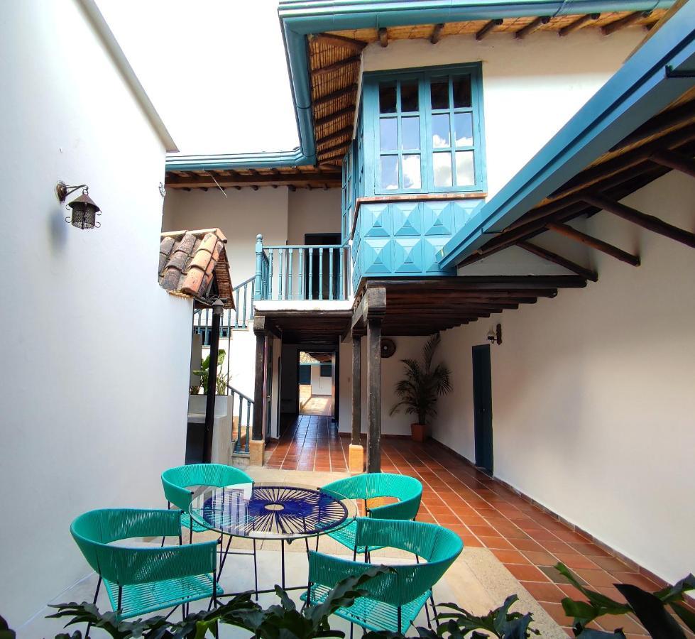 Trip Monkey Giron Hotel Exterior photo