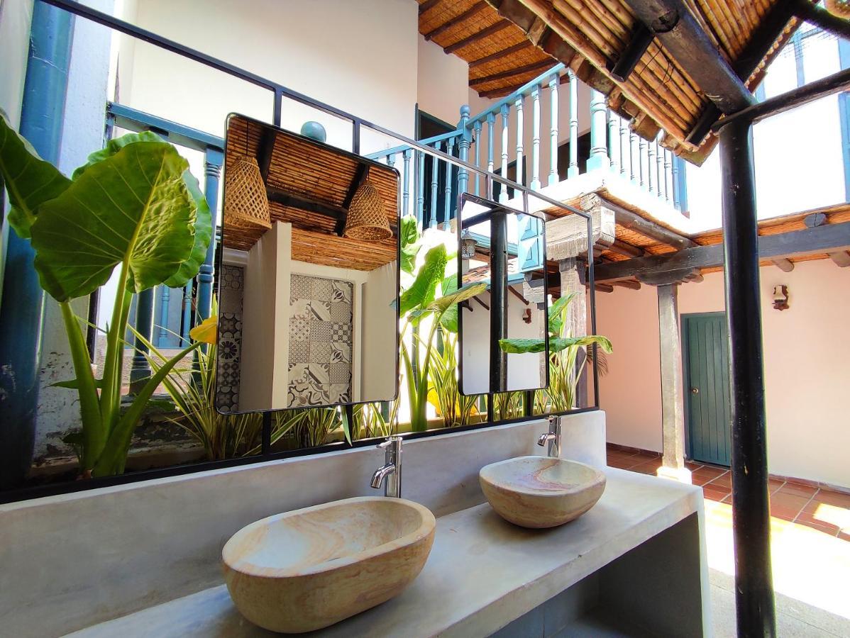Trip Monkey Giron Hotel Exterior photo